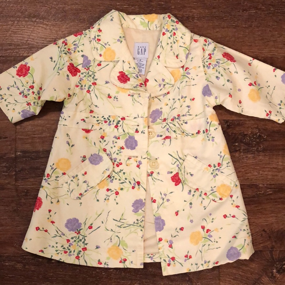 CUTEST Little girls jacket ever!! 